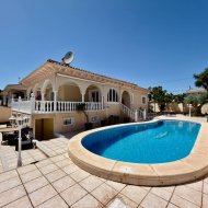 Reventa - Chalets -
Ciudad Quesada