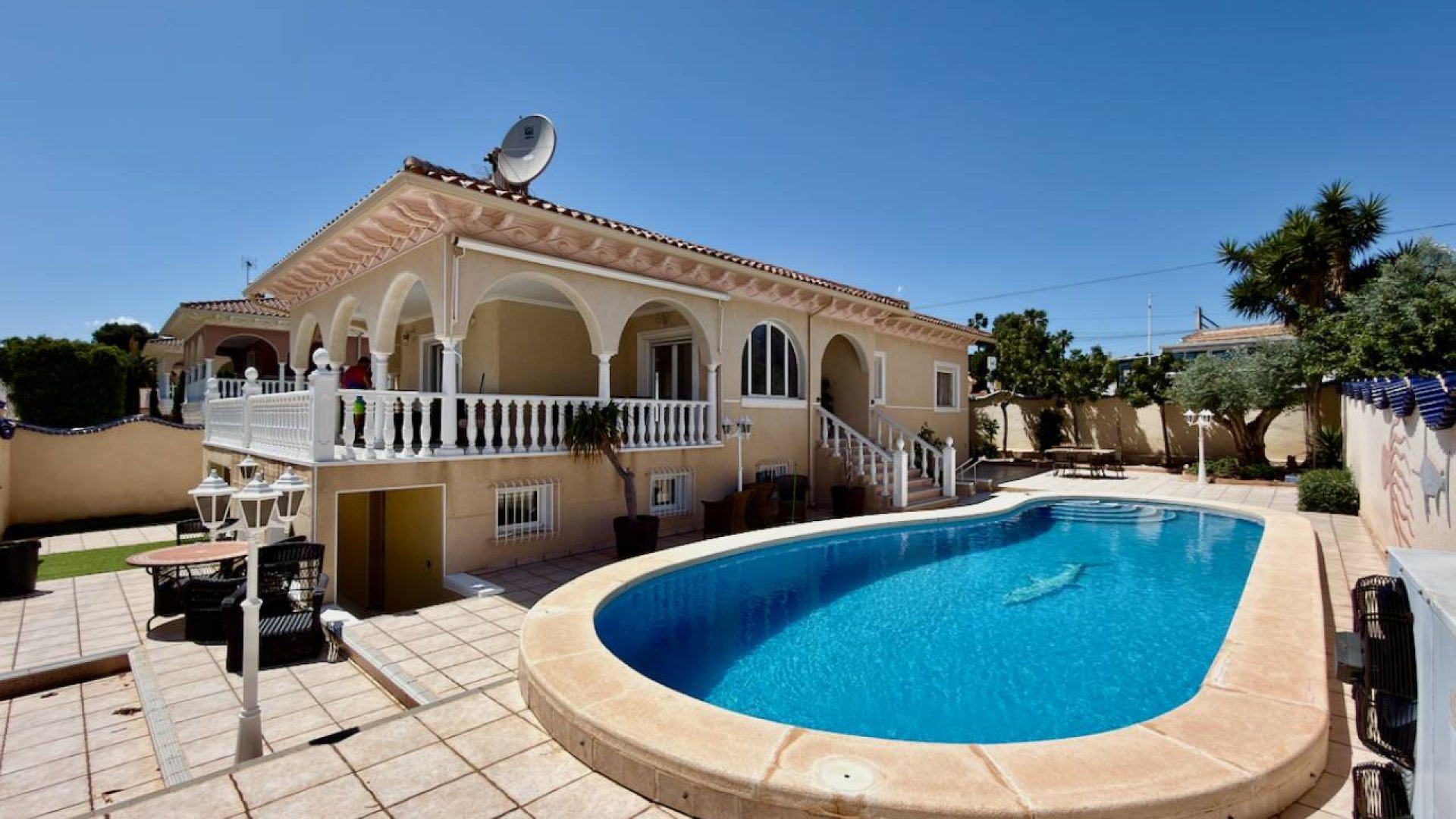 Reventa - Chalets -
Ciudad Quesada