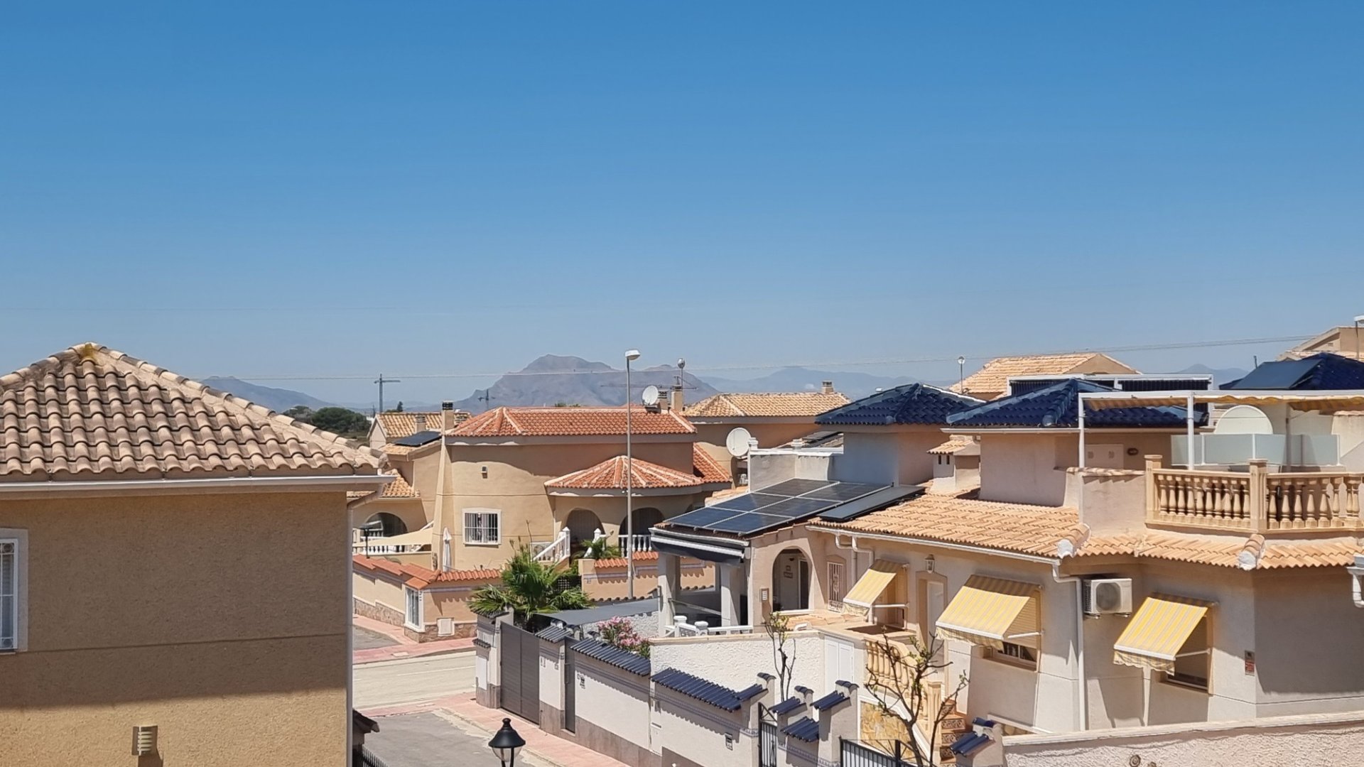 Reventa - Chalets -
Ciudad Quesada