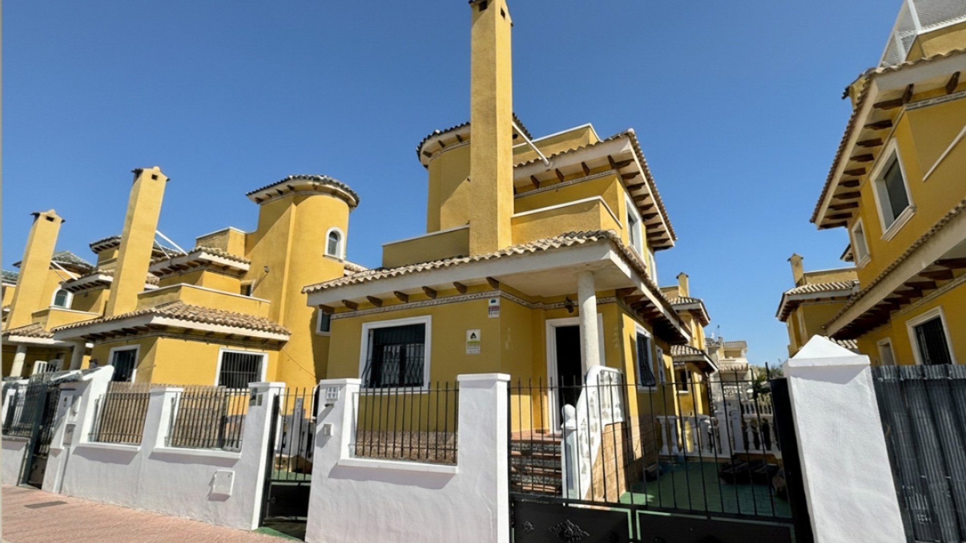 Reventa - Chalets -
Ciudad Quesada