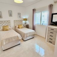 Reventa - Chalets -
Ciudad Quesada