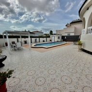 Reventa - Chalets -
Ciudad Quesada