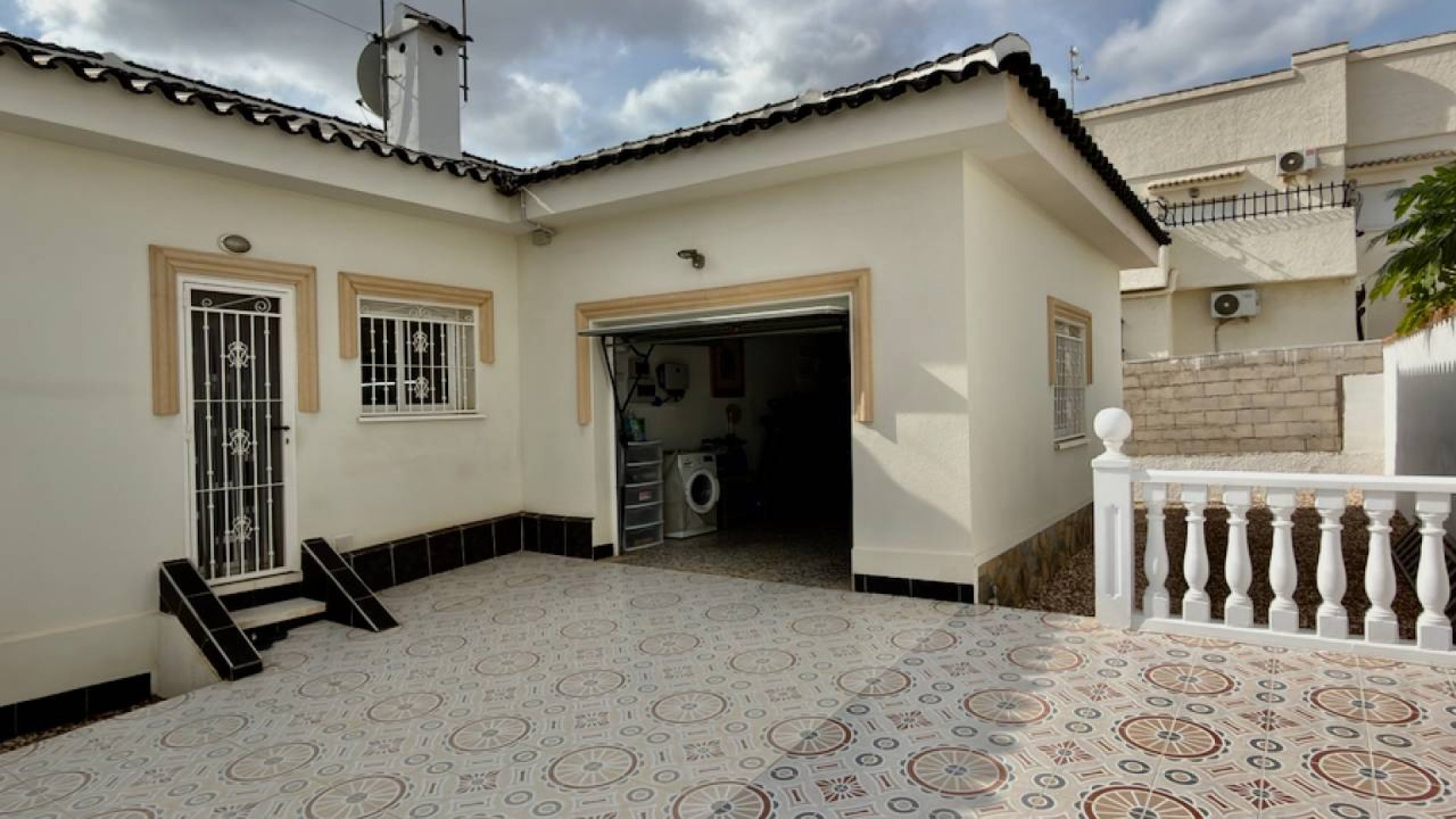 Reventa - Chalets -
Ciudad Quesada