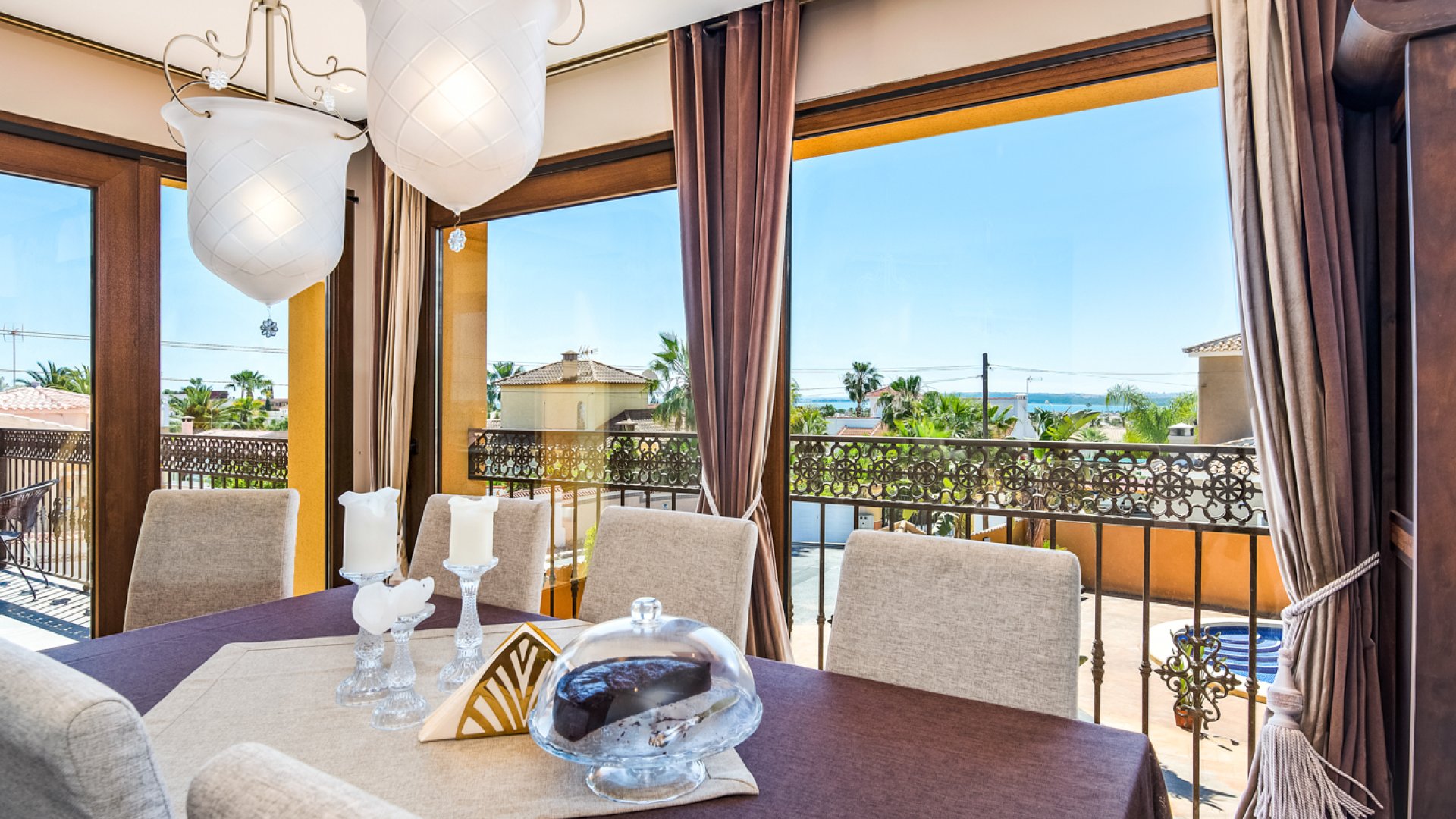 Reventa - Chalets -
Ciudad Quesada