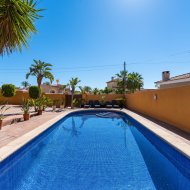 Reventa - Chalets -
Ciudad Quesada