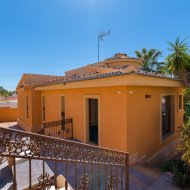 Reventa - Chalets -
Ciudad Quesada