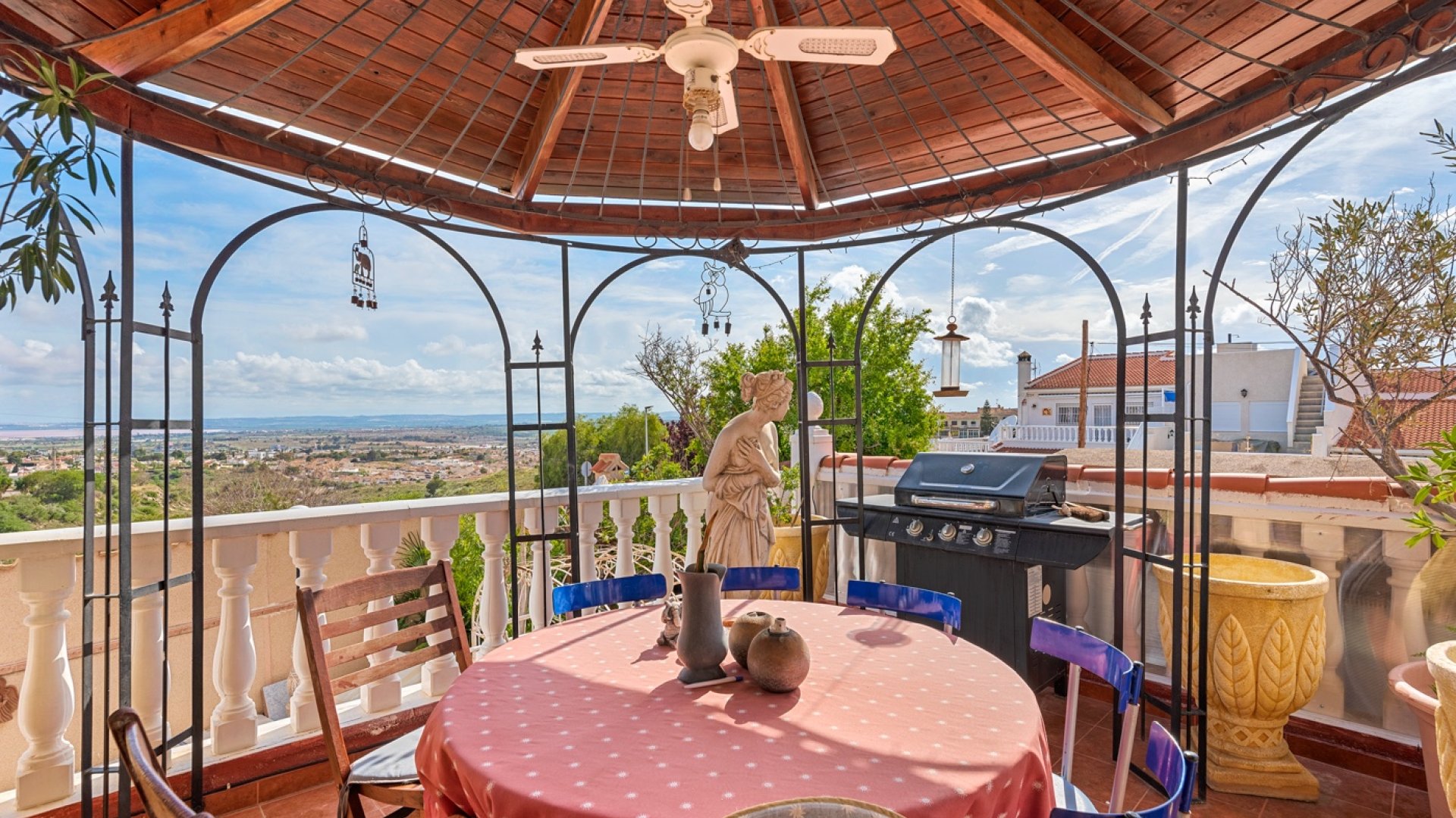 Reventa - Chalets -
Ciudad Quesada
