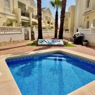 Reventa - Chalets -
Ciudad Quesada