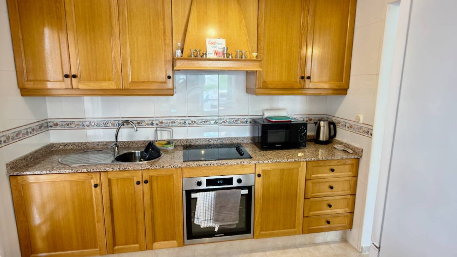 Reventa - Chalets -
Daya Nueva