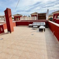 Reventa - Chalets -
Daya Nueva