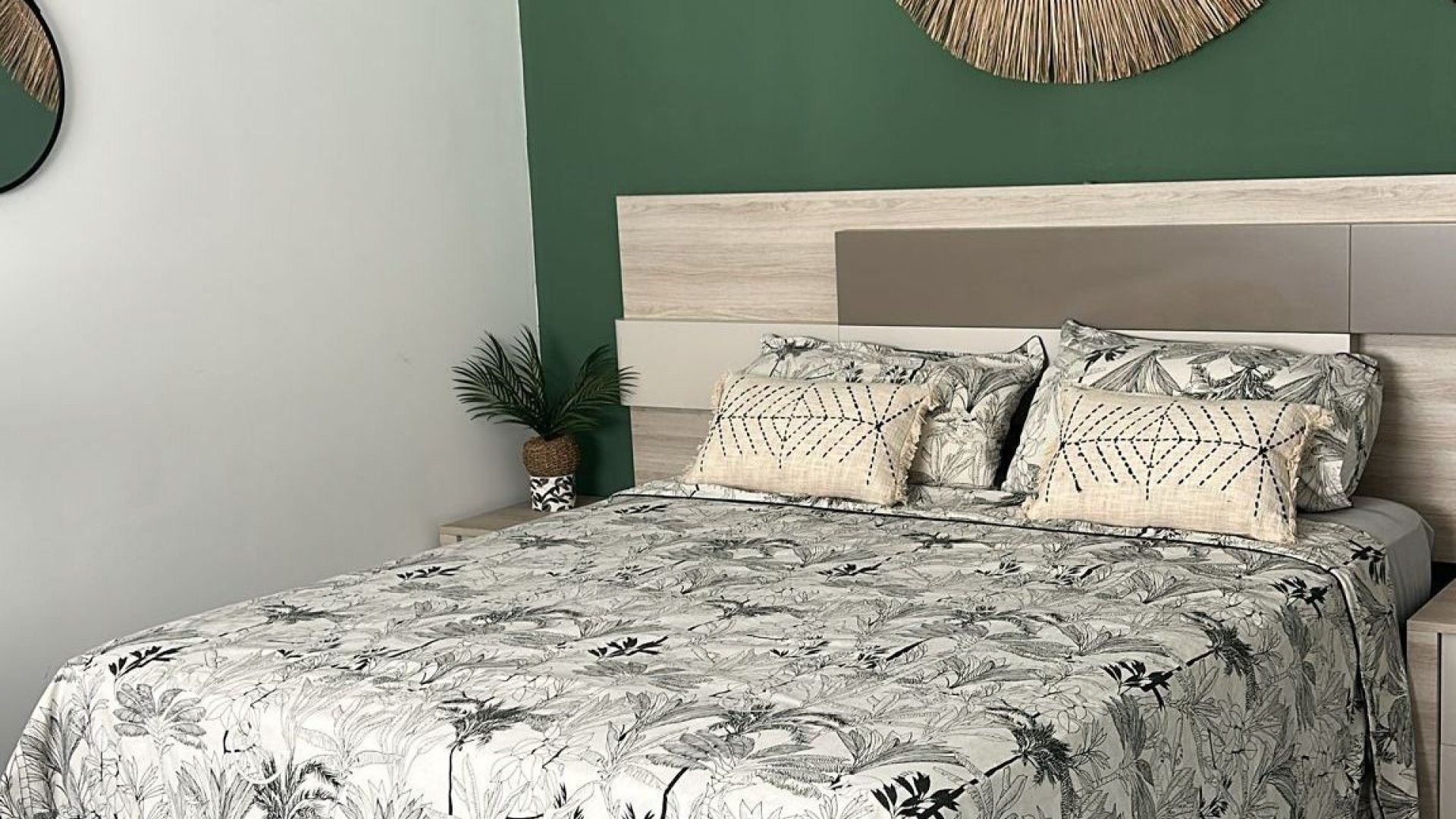 Reventa - Chalets -
Daya Vieja - Costa Blanca