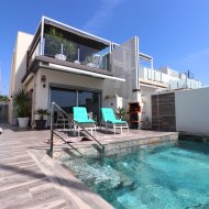 Reventa - Chalets -
Daya Vieja