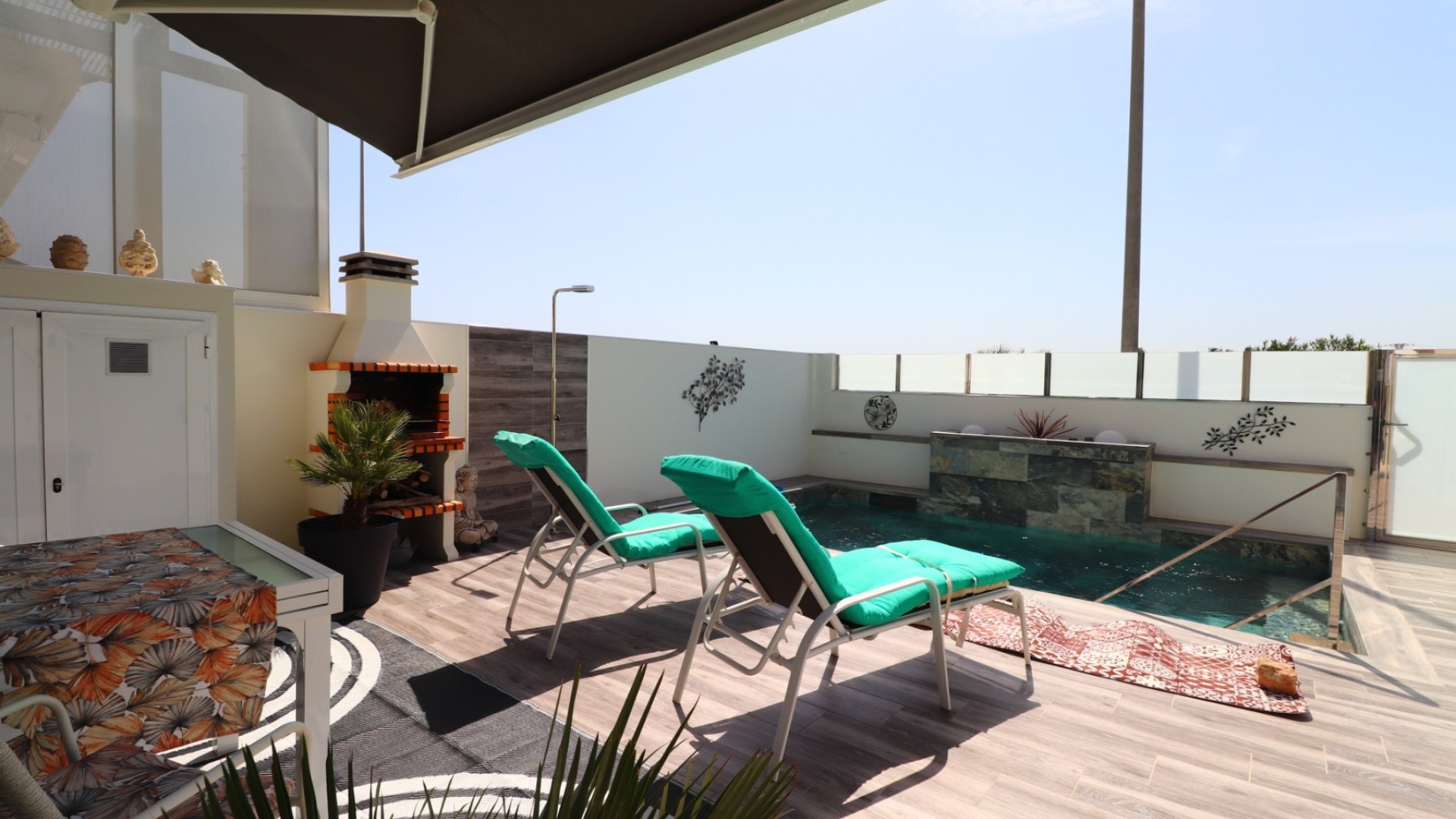 Reventa - Chalets -
Daya Vieja