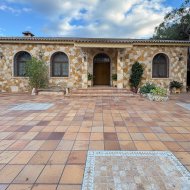 Reventa - Chalets -
Elche - Altzabares Alto