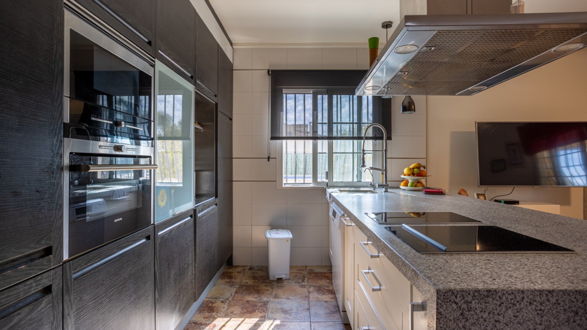 Reventa - Chalets -
Elche - La Hoya