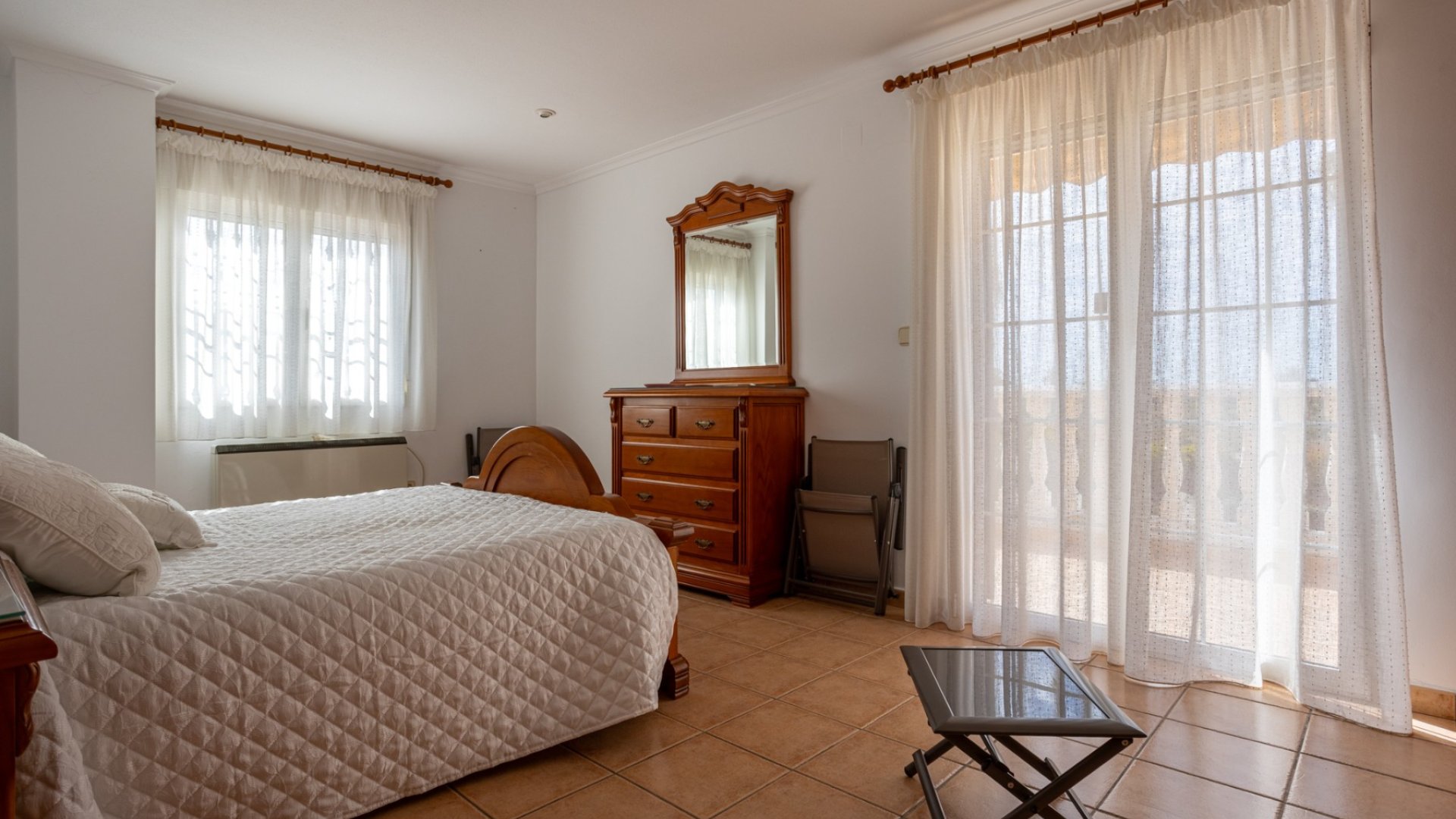 Reventa - Chalets -
Elche - La Hoya