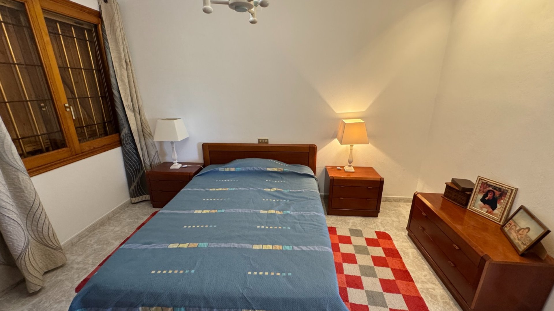 Reventa - Chalets -
Elche - Valverde