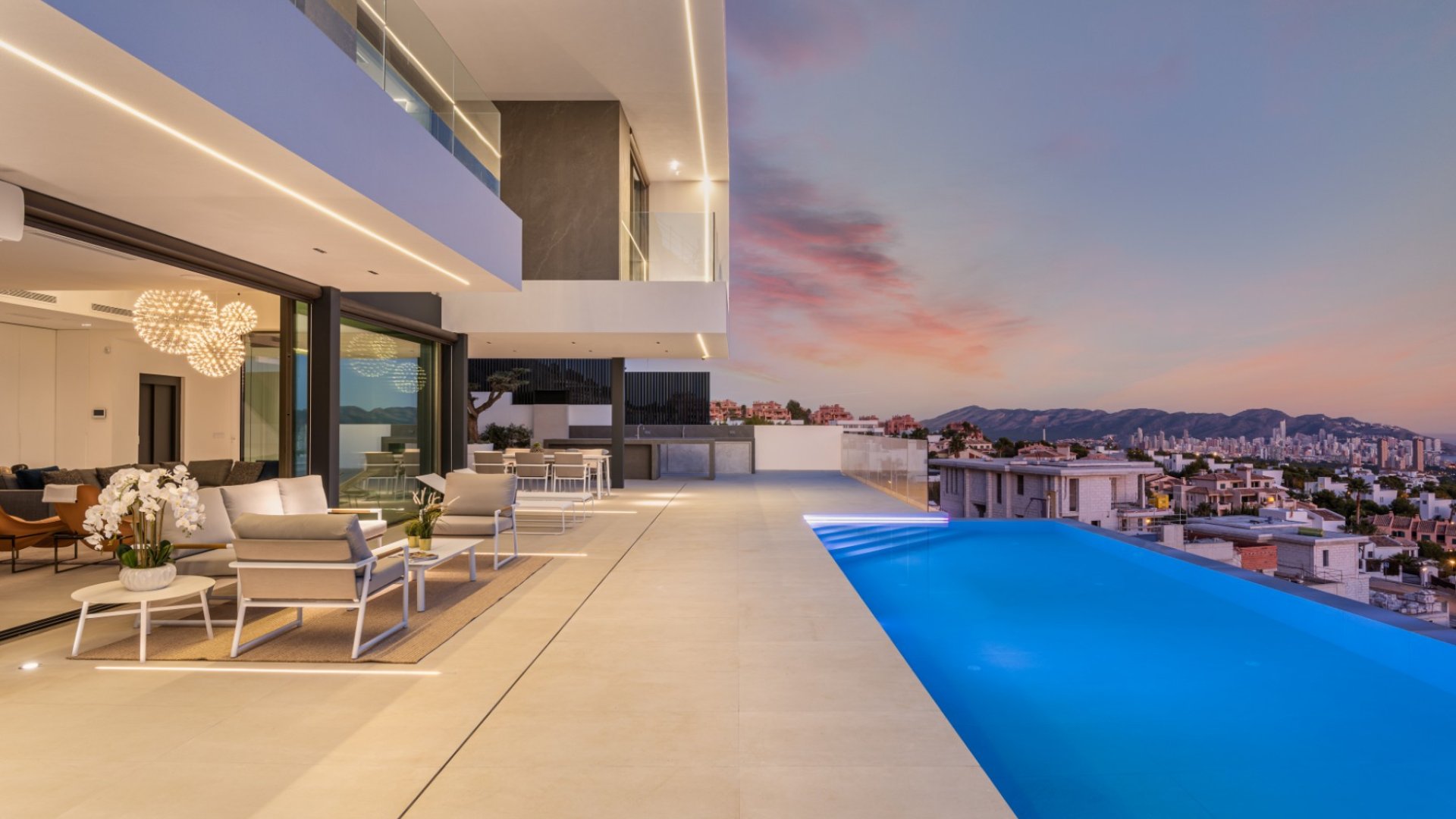 Reventa - Chalets -
Finestrat