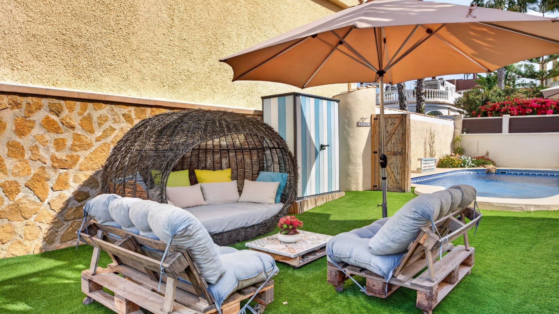 Reventa - Chalets -
Gran Alacant - Monte y Mar