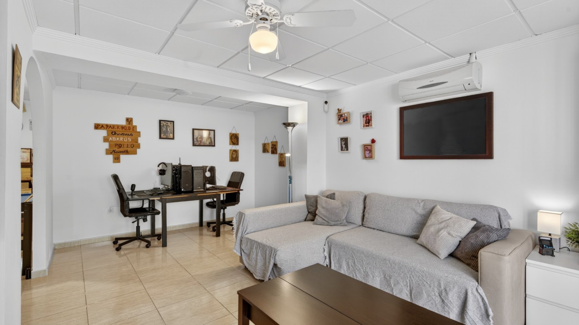 Reventa - Chalets -
Gran Alacant - Monte y Mar