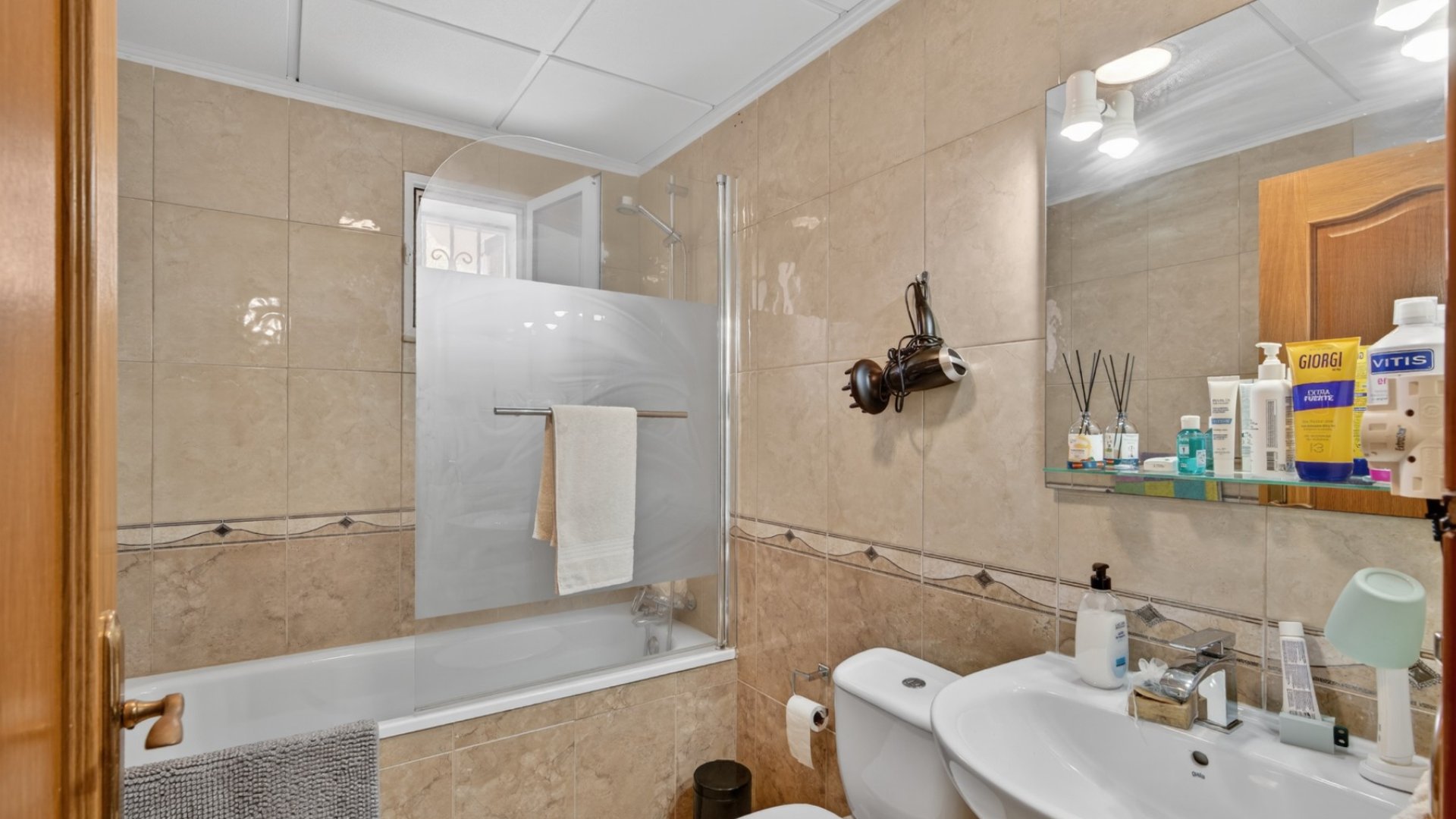 Reventa - Chalets -
Gran Alacant - Monte y Mar