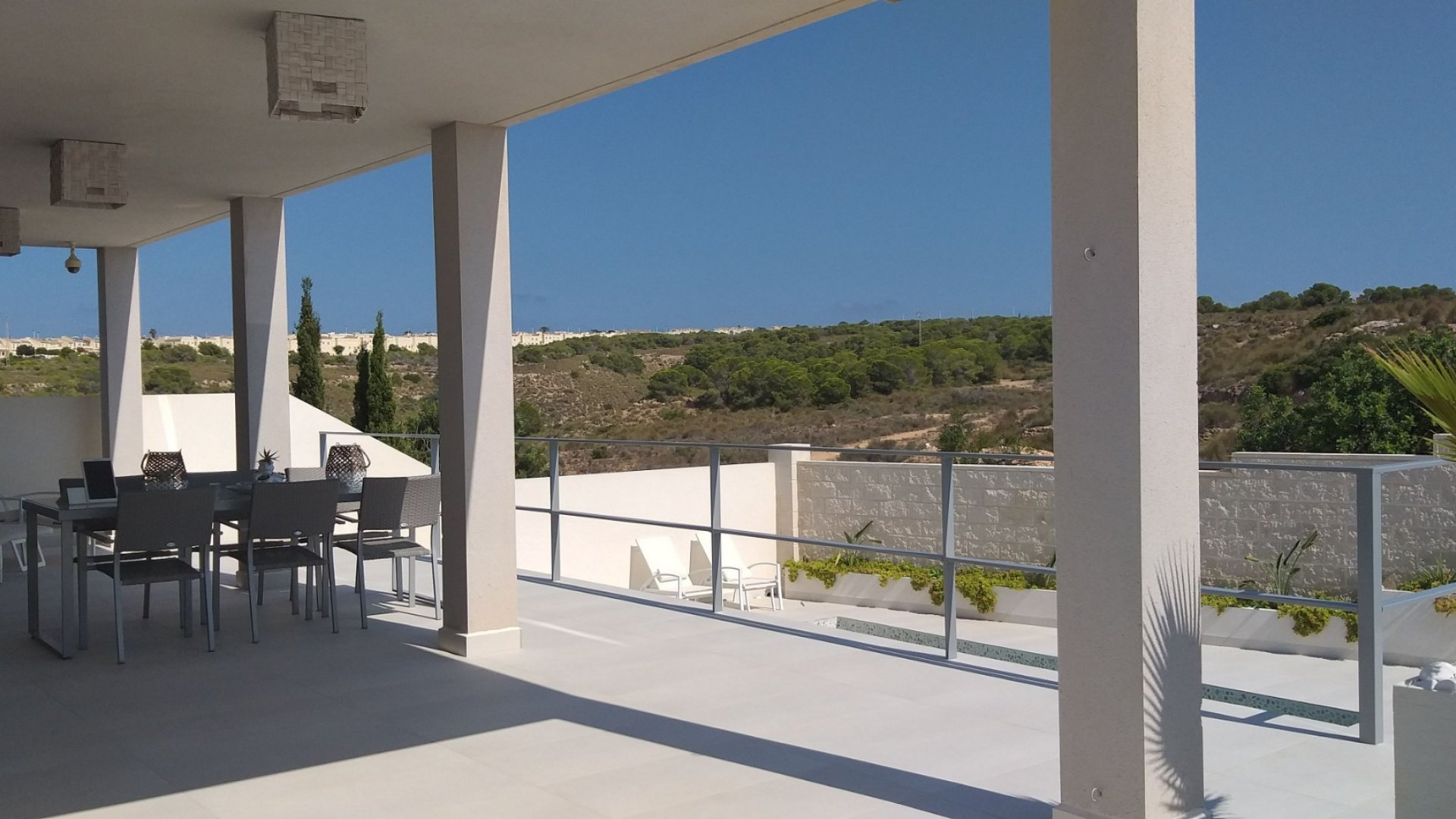 Reventa - Chalets -
Gran Alacant