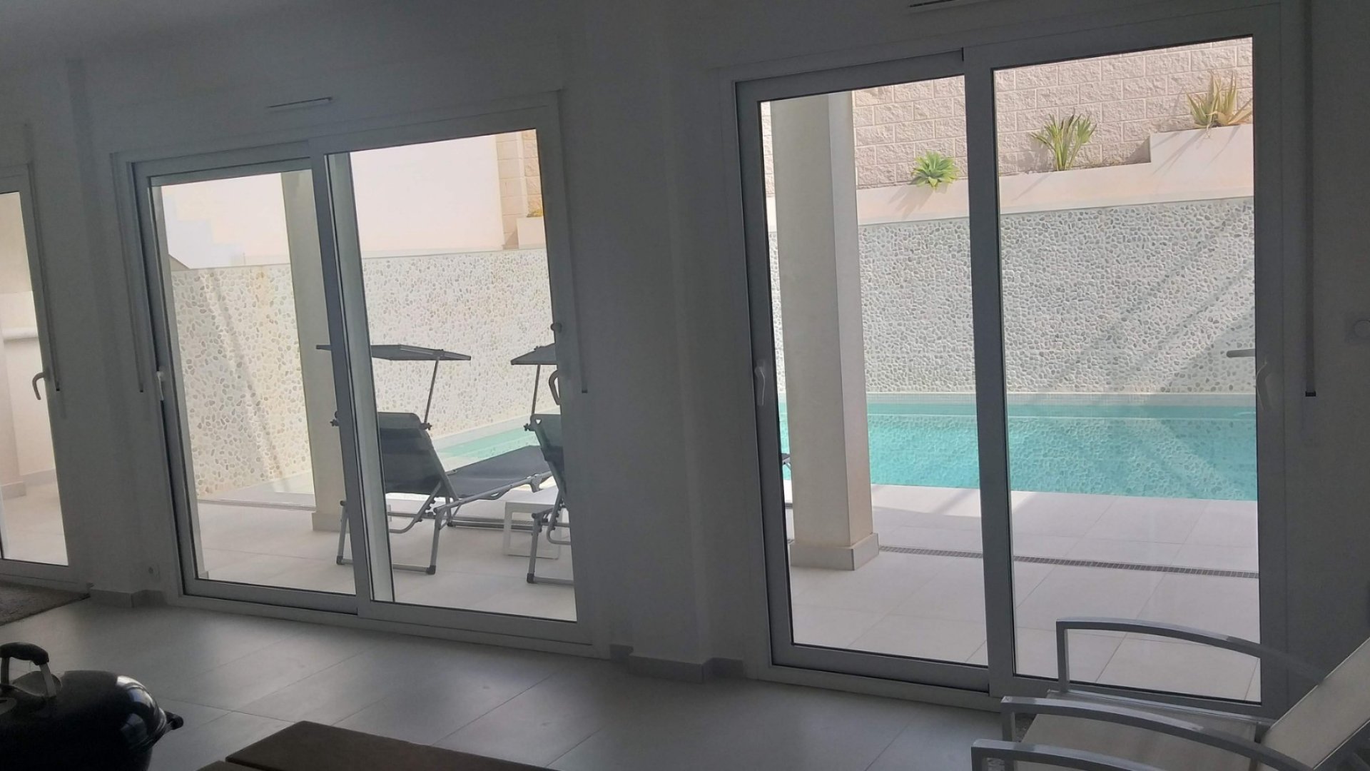 Reventa - Chalets -
Gran Alacant