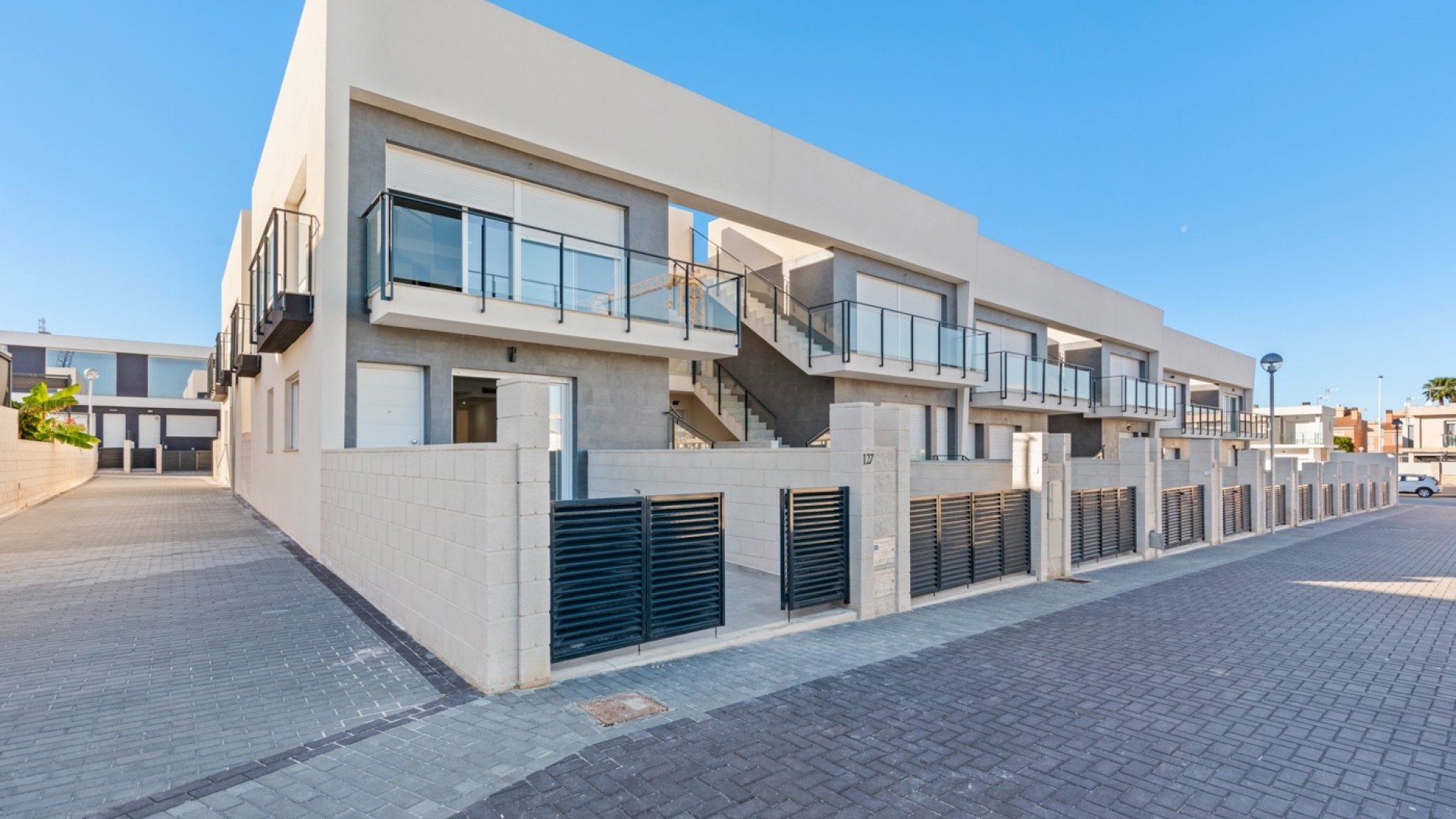Reventa - Chalets -
Gran Alacant
