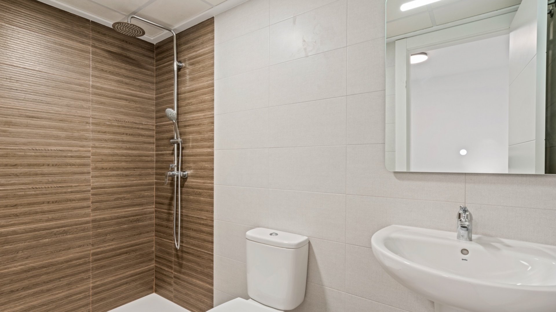 Reventa - Chalets -
Gran Alacant
