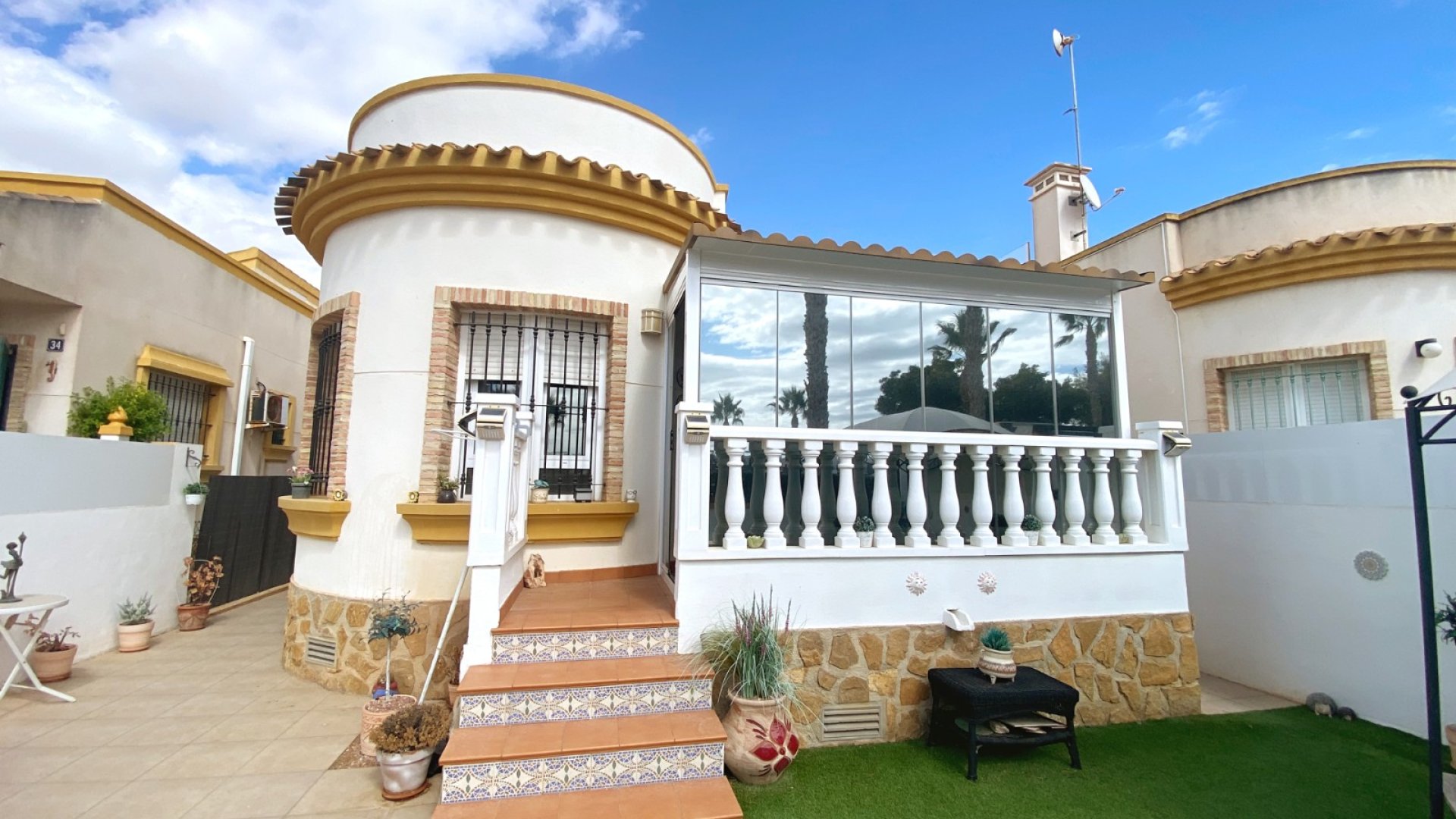 Reventa - Chalets -
Guardamar del Segura - El Raso