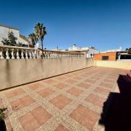 Reventa - Chalets -
Guardamar del Segura - El Raso