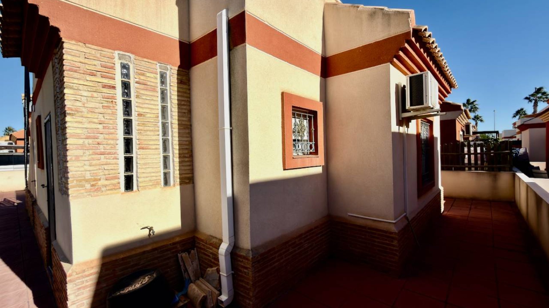 Reventa - Chalets -
Guardamar del Segura - El Raso