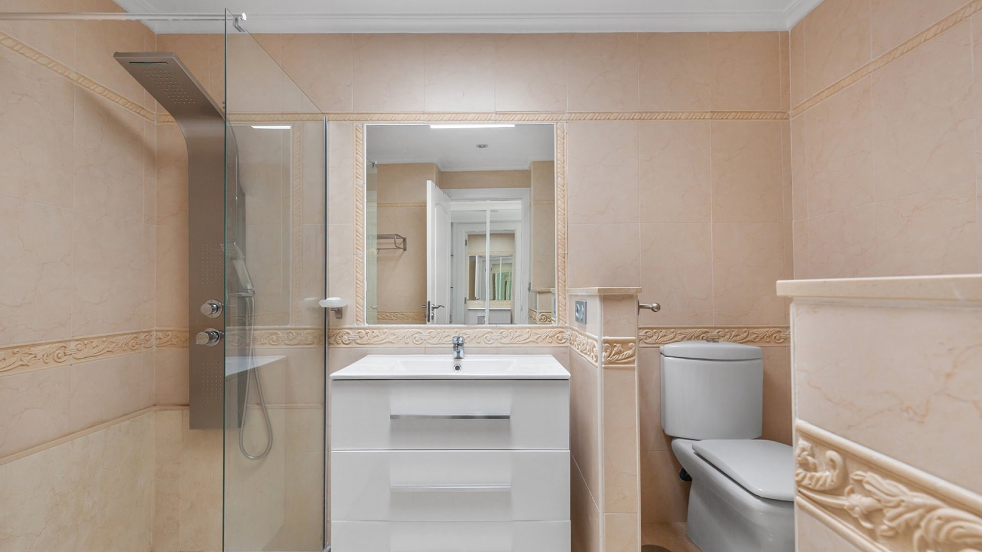 Reventa - Chalets -
Guardamar del Segura - El Raso