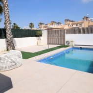 Reventa - Chalets -
Guardamar del Segura - El Raso