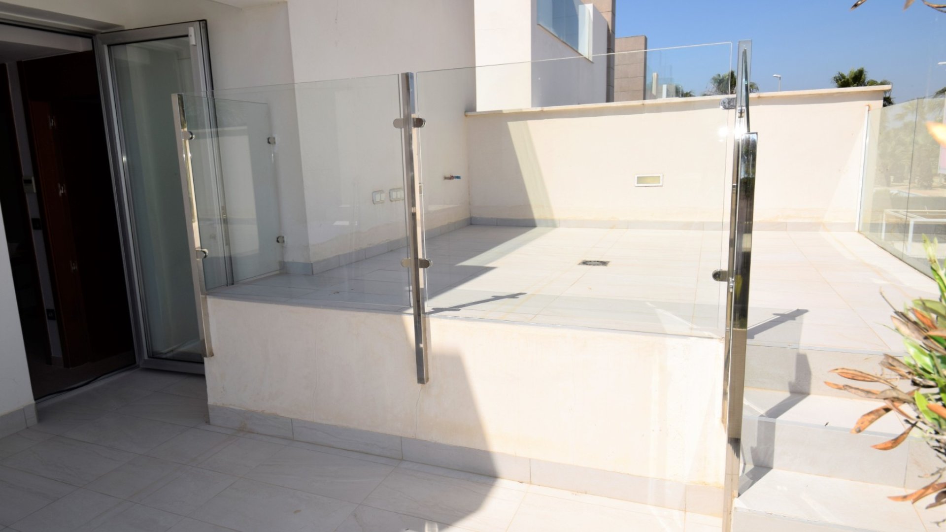 Reventa - Chalets -
Guardamar del Segura - El Raso