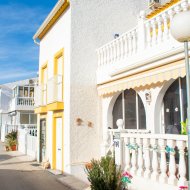 Reventa - Chalets -
Guardamar del Segura - Urbanizaciones