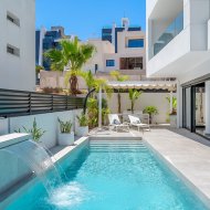 Reventa - Chalets -
Guardamar del Segura