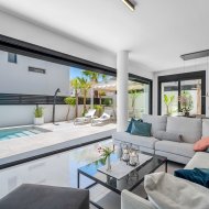 Reventa - Chalets -
Guardamar del Segura