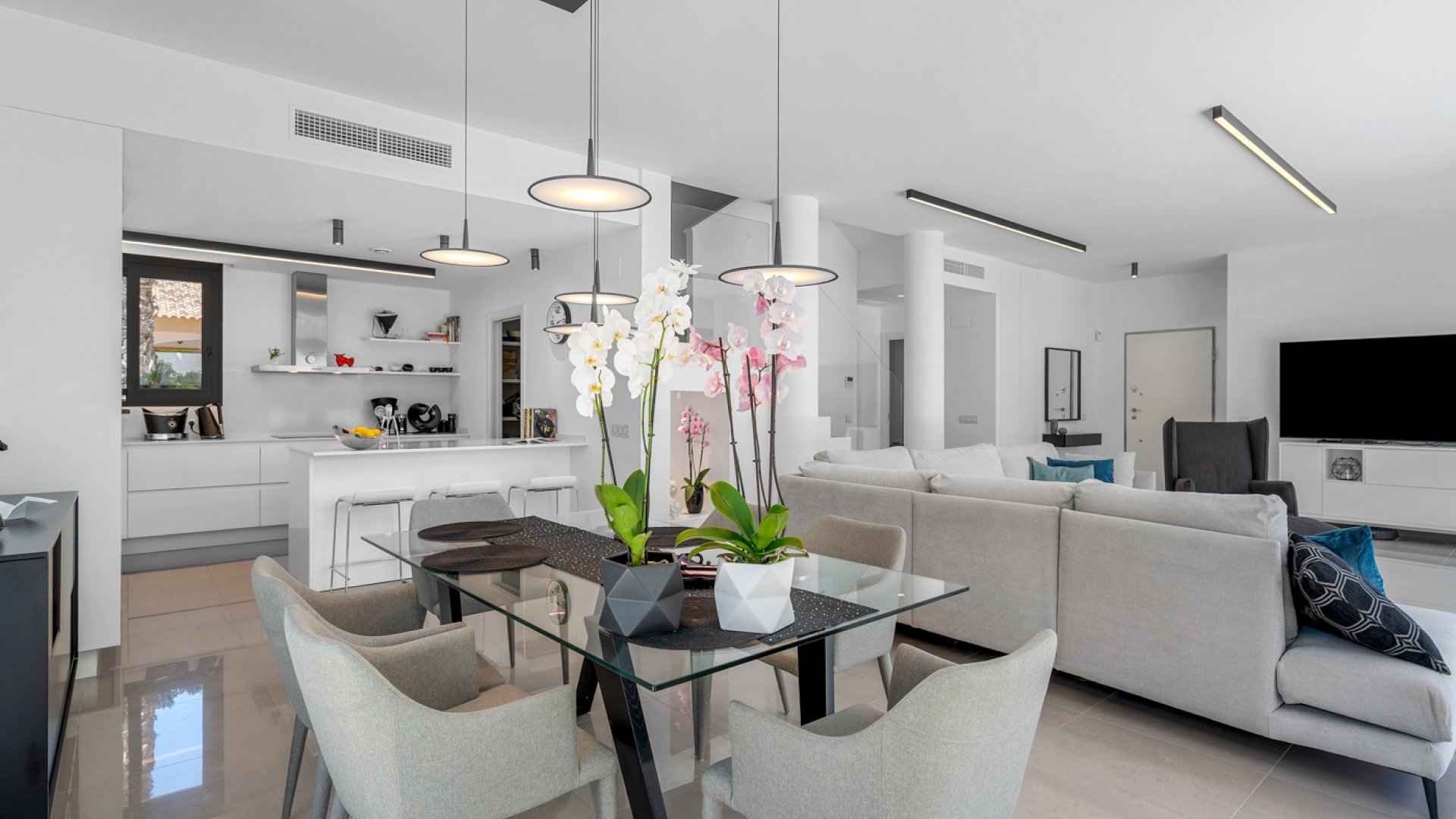 Reventa - Chalets -
Guardamar del Segura