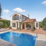 Reventa - Chalets -
Jávea - Monte Olimpe