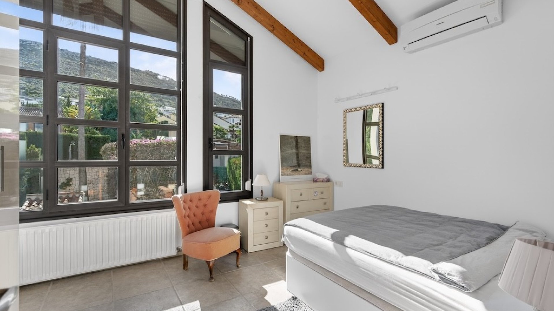 Reventa - Chalets -
Jávea - Monte Olimpe