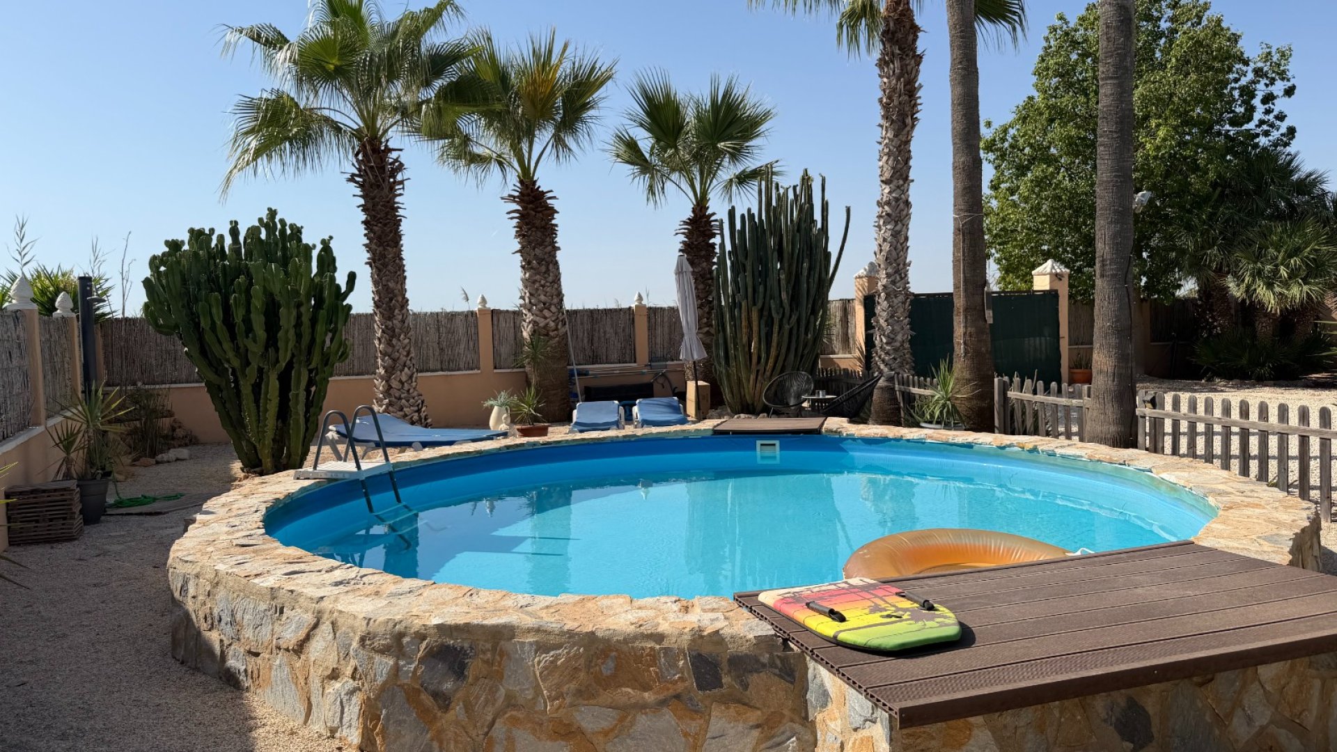 Reventa - Chalets -
La Marina - Elche / Elx