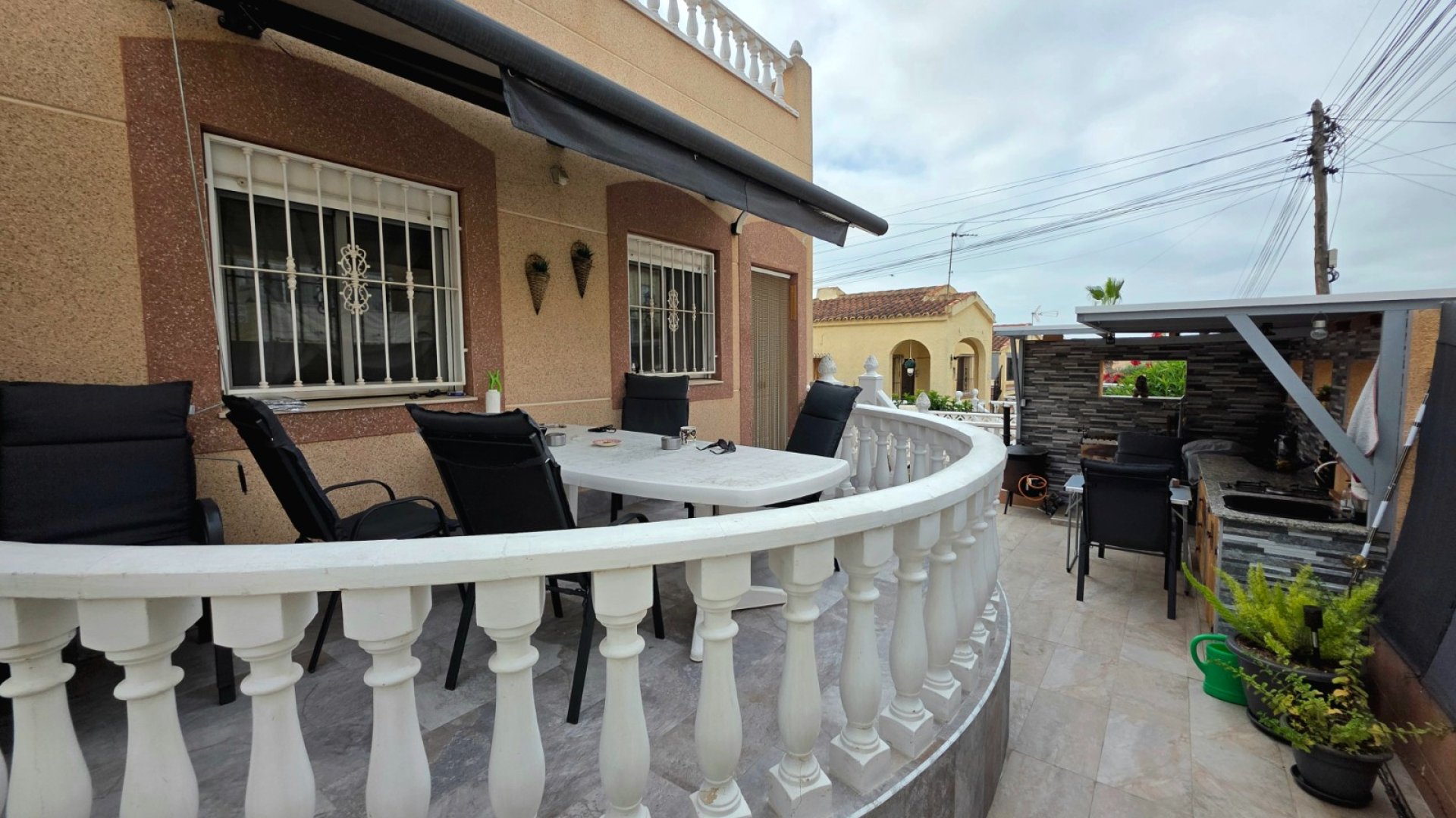 Reventa - Chalets -
La Marina - La Marina Urb