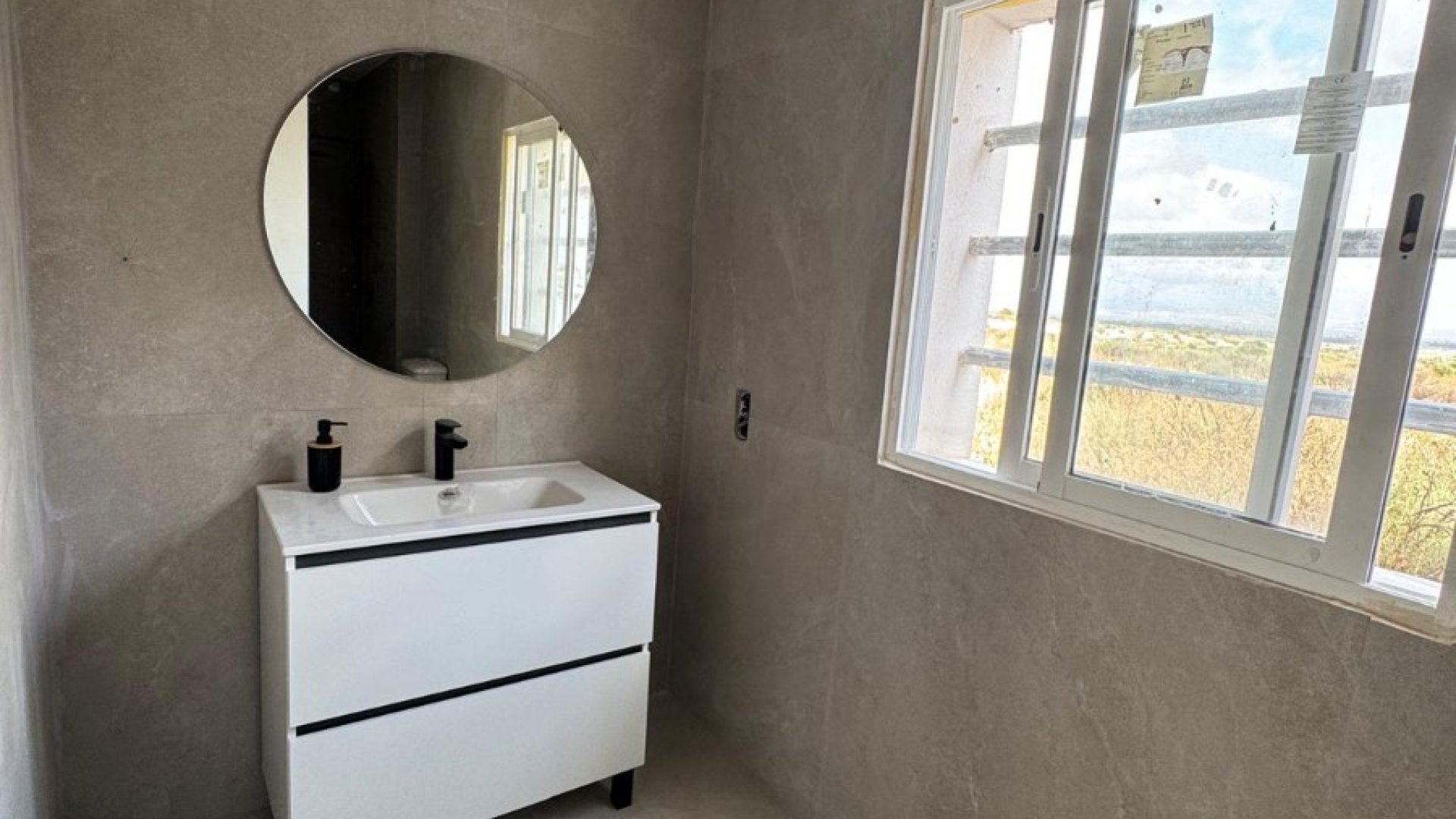 Reventa - Chalets -
La Marina
