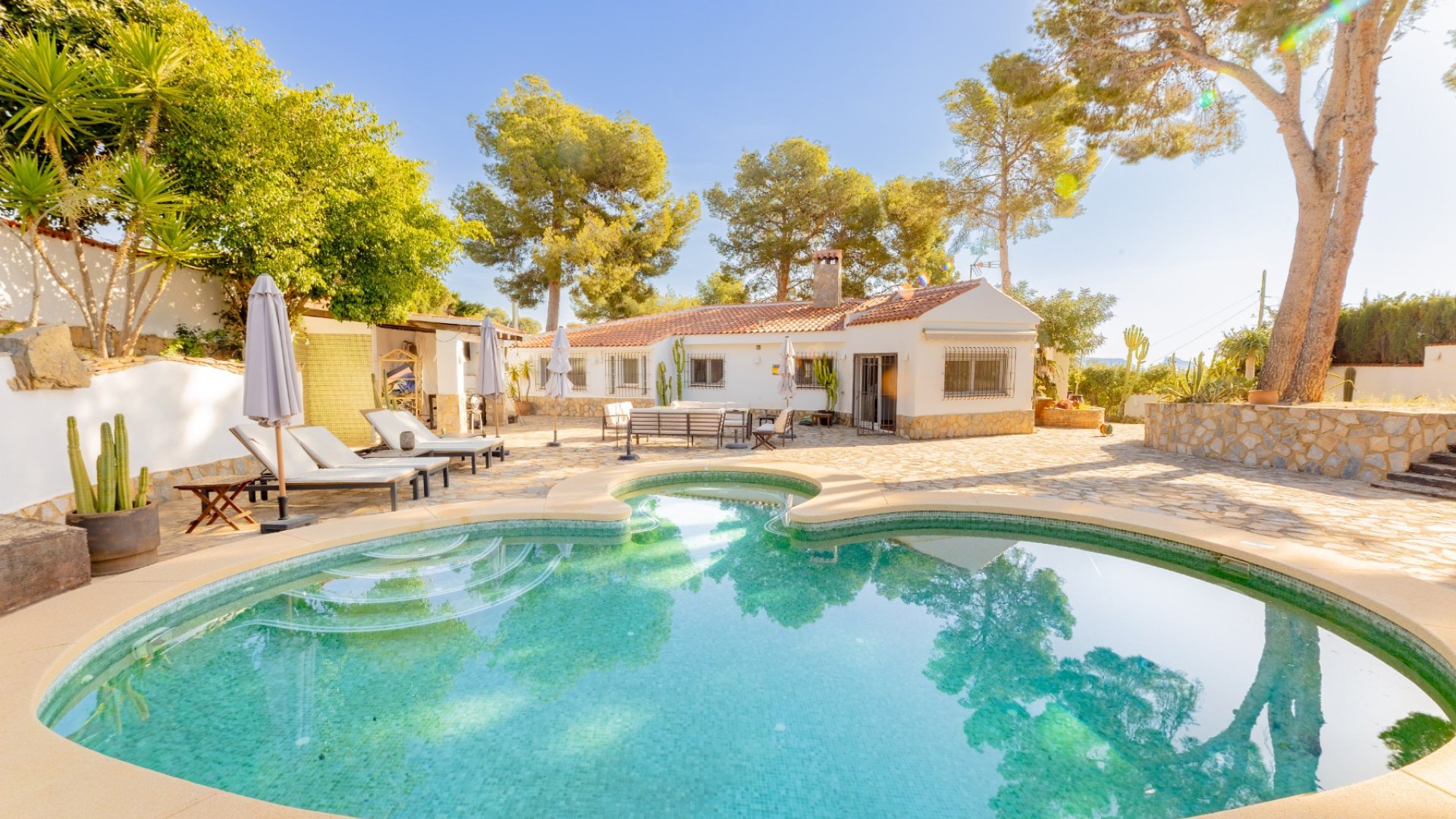 Reventa - Chalets -
La Nucía