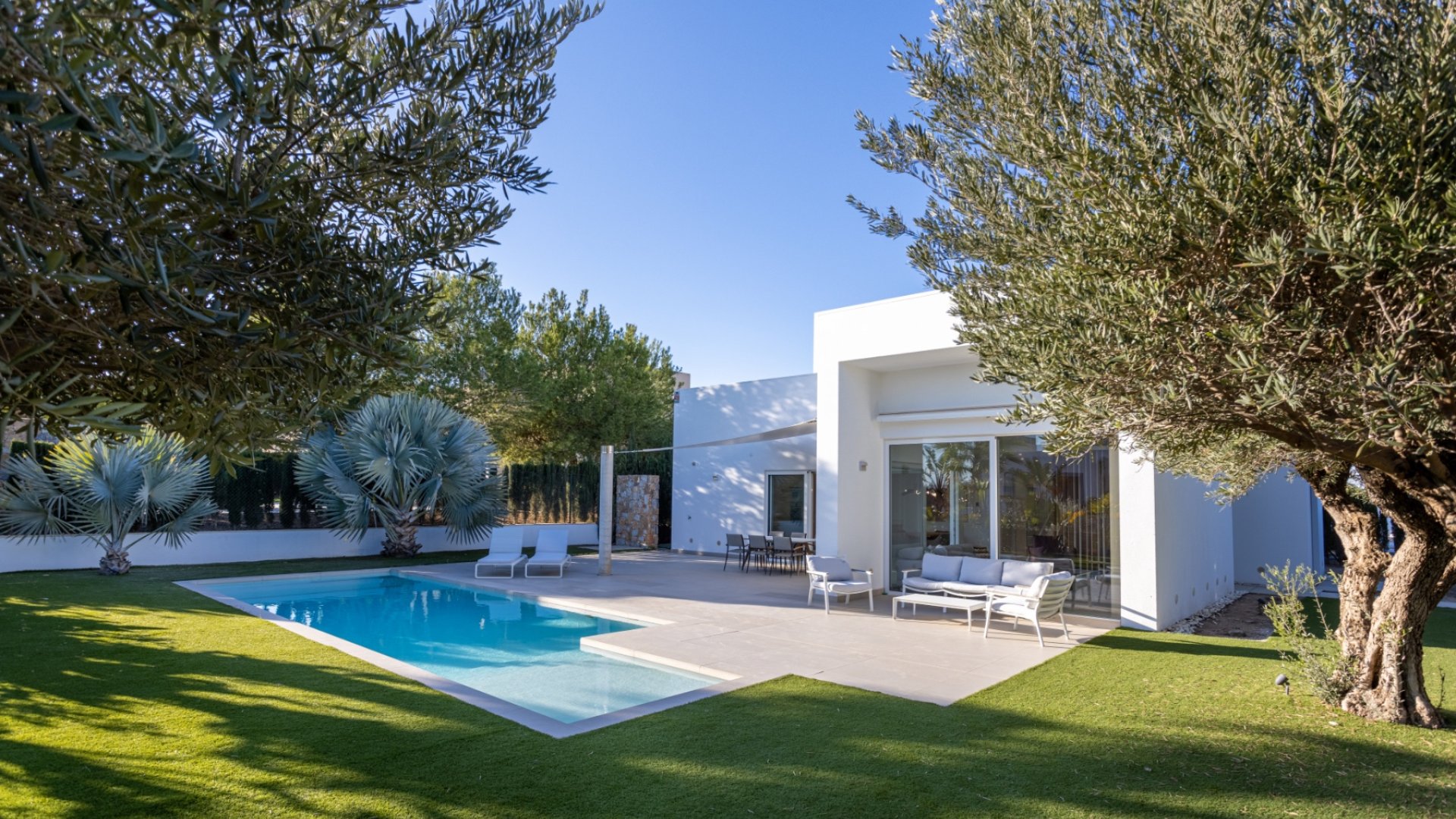 Reventa - Chalets -
Las Colinas Golf Resort - Las Colinas golf