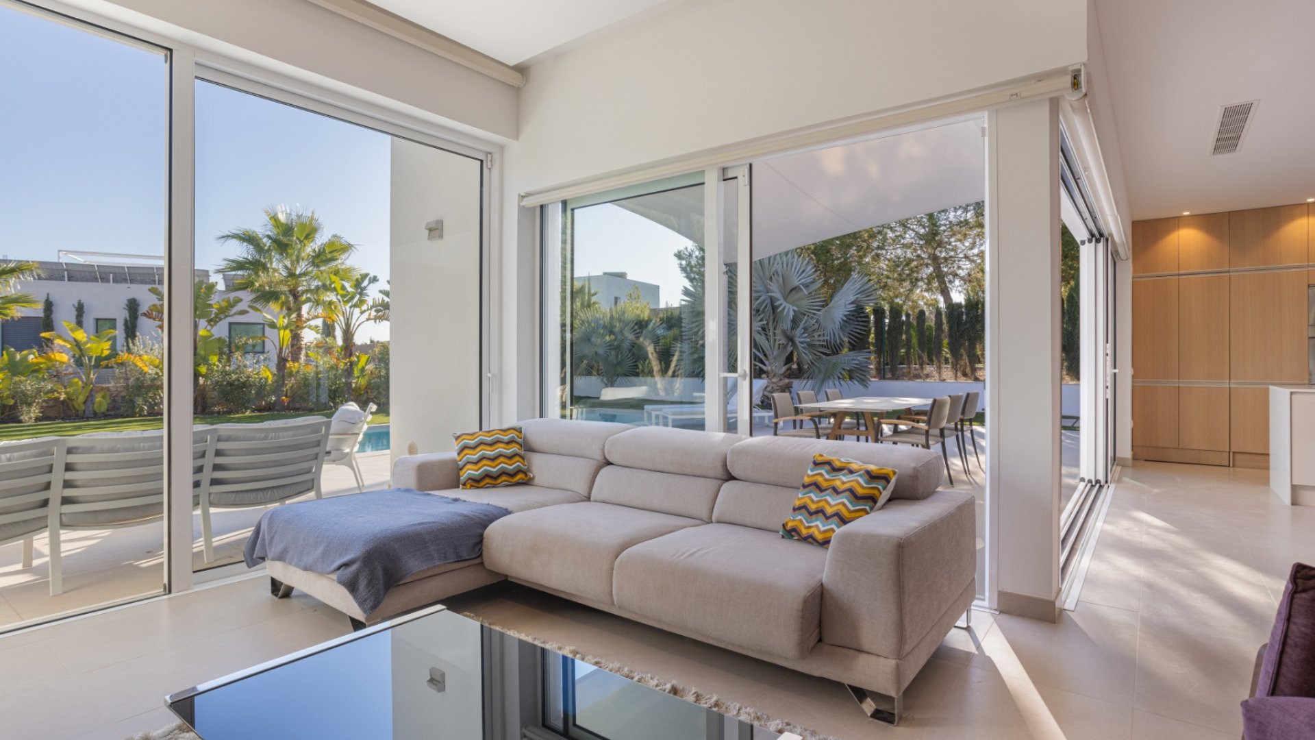 Reventa - Chalets -
Las Colinas Golf Resort - Las Colinas golf