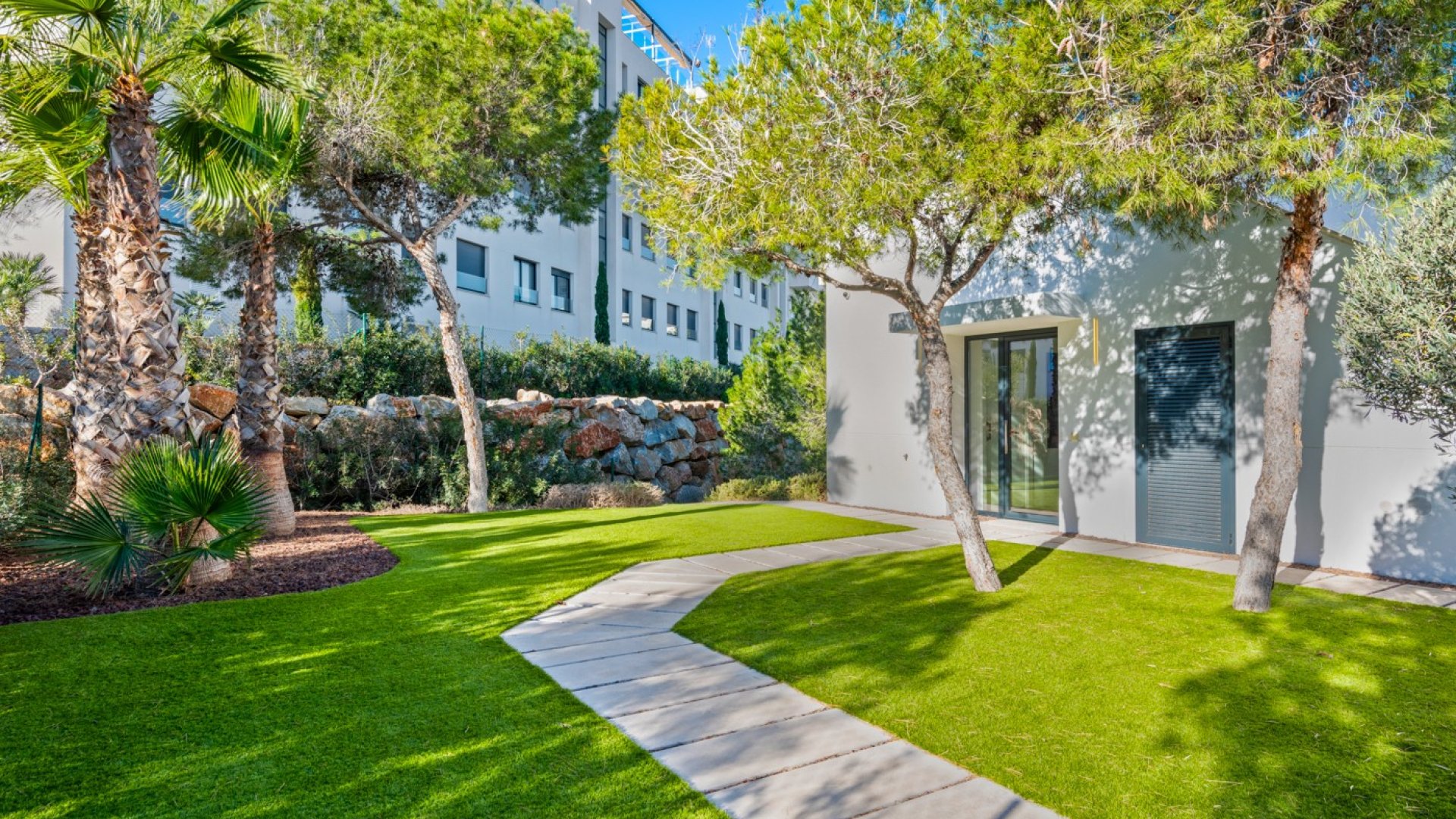 Reventa - Chalets -
Las Colinas Golf Resort - Las Colinas golf