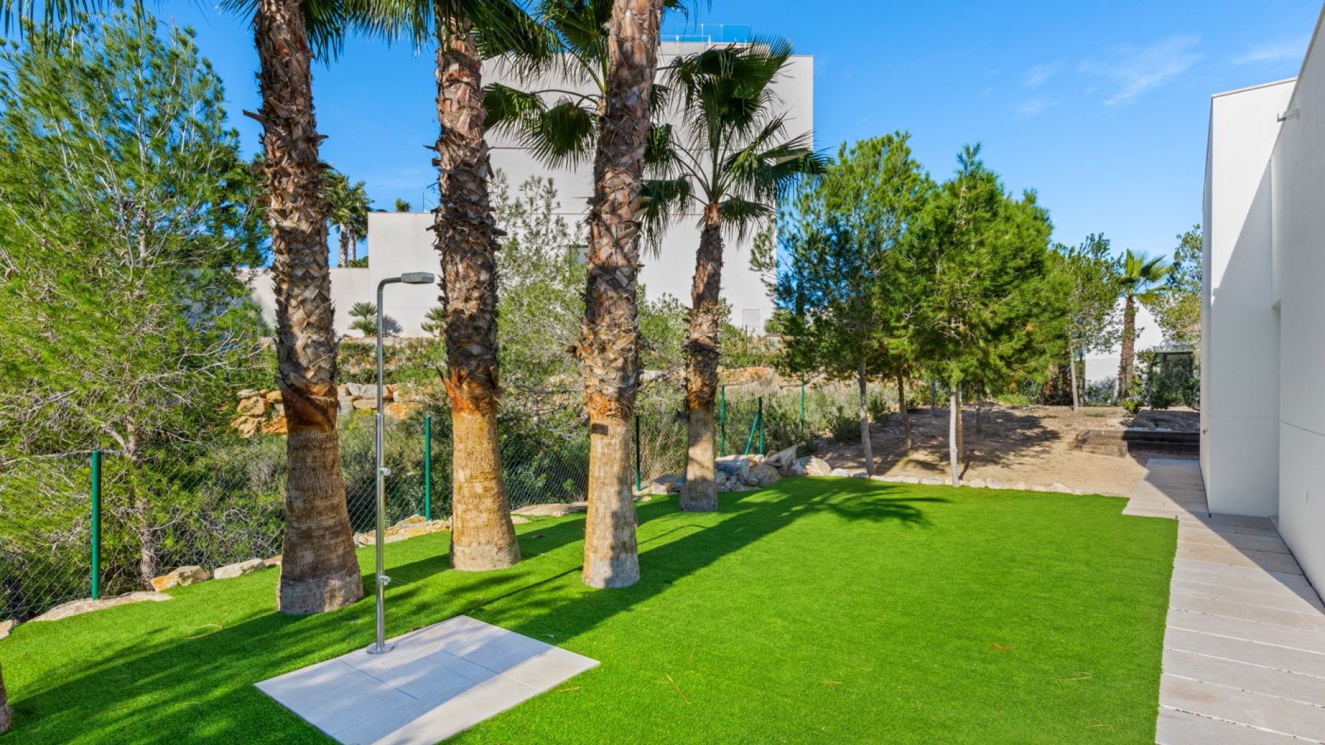 Reventa - Chalets -
Las Colinas Golf Resort - Las Colinas golf