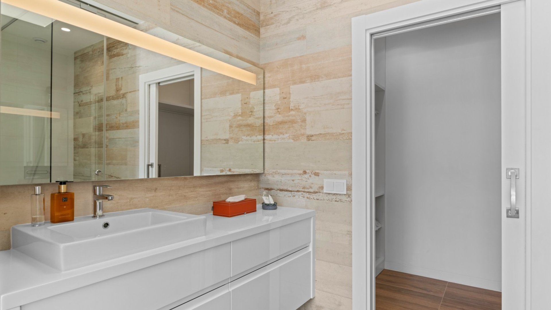 Reventa - Chalets -
Las Colinas Golf Resort - Las Colinas golf